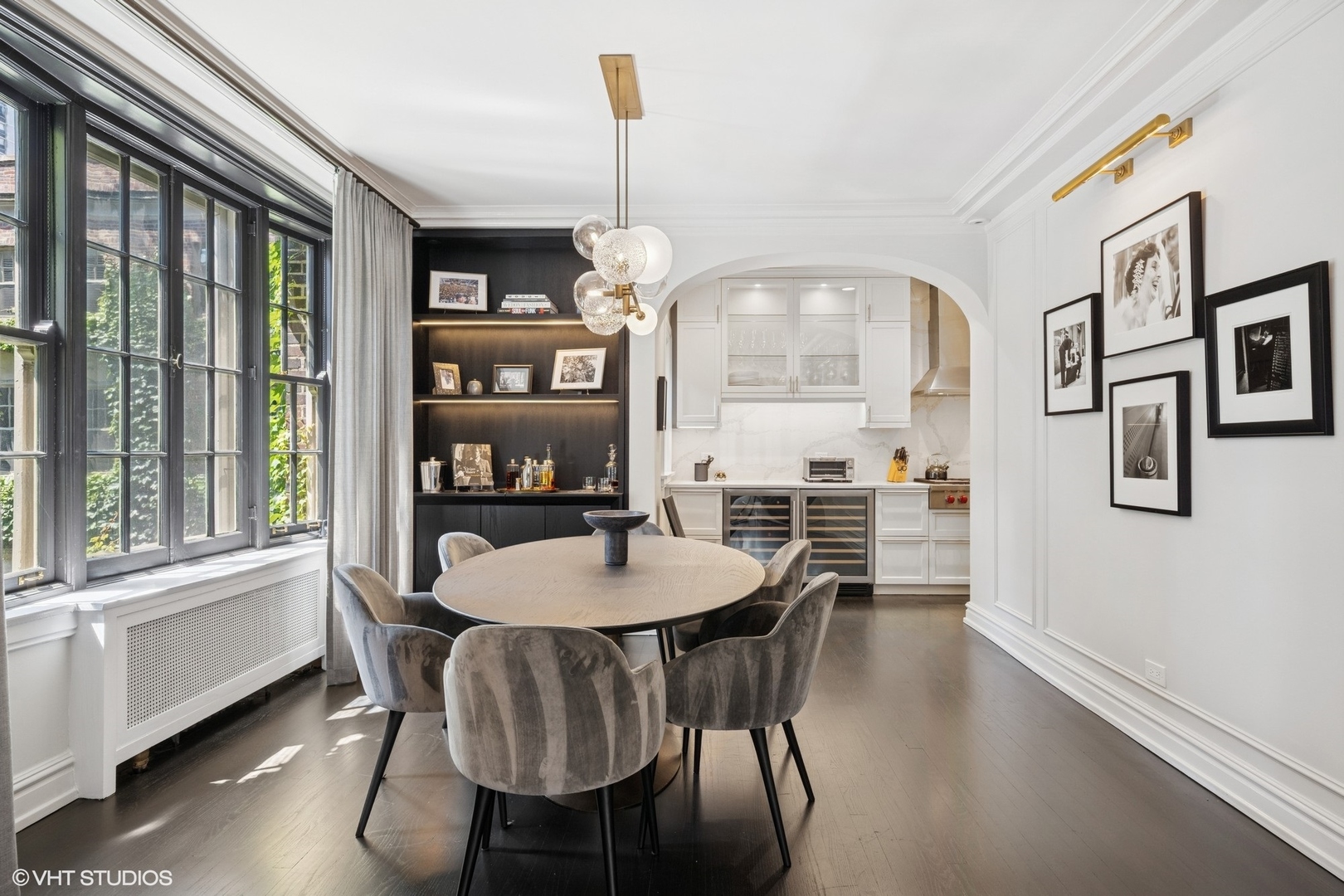 40 W Schiller Street Unit: A2