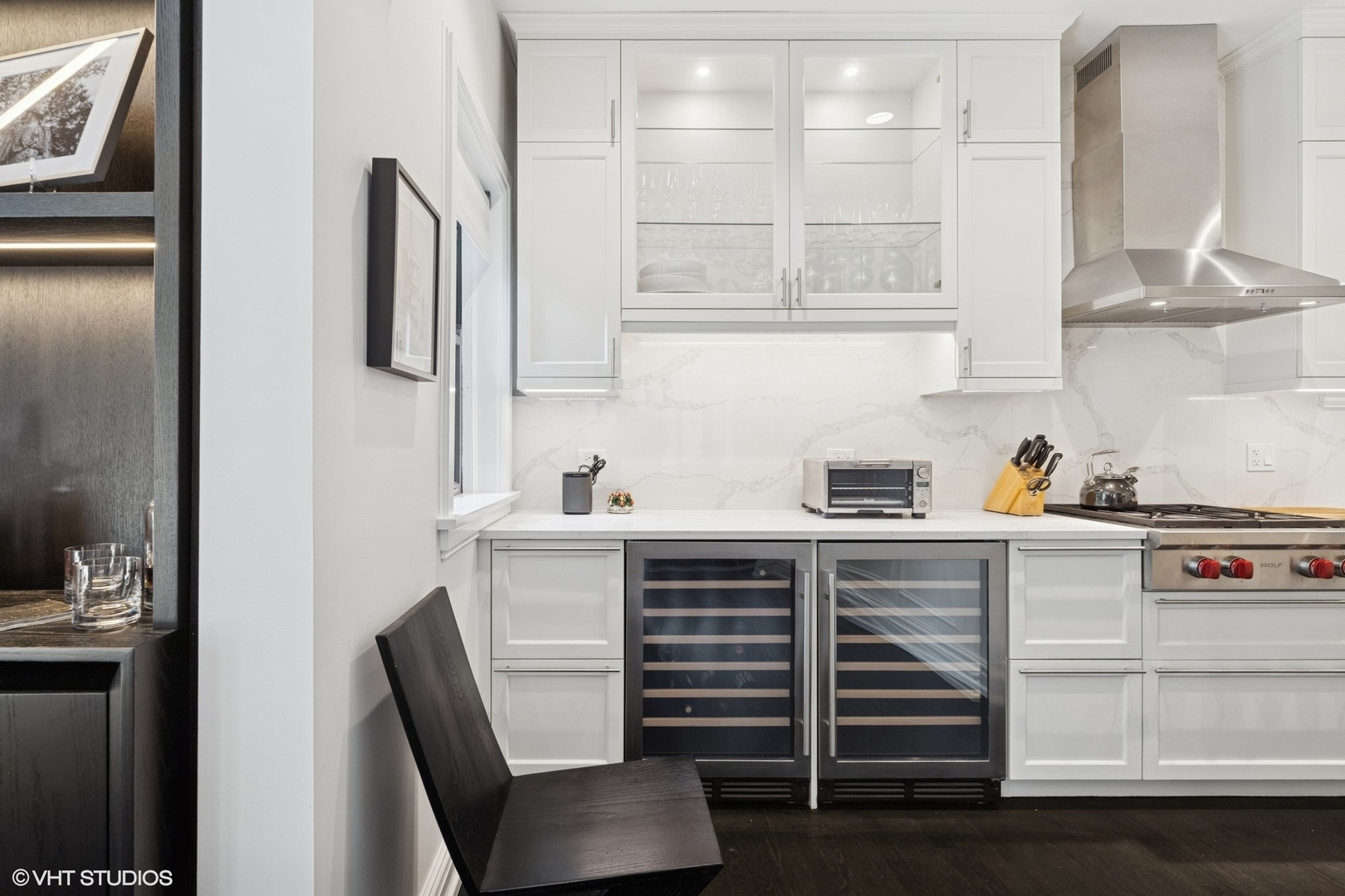 40 W Schiller Street Unit: A2