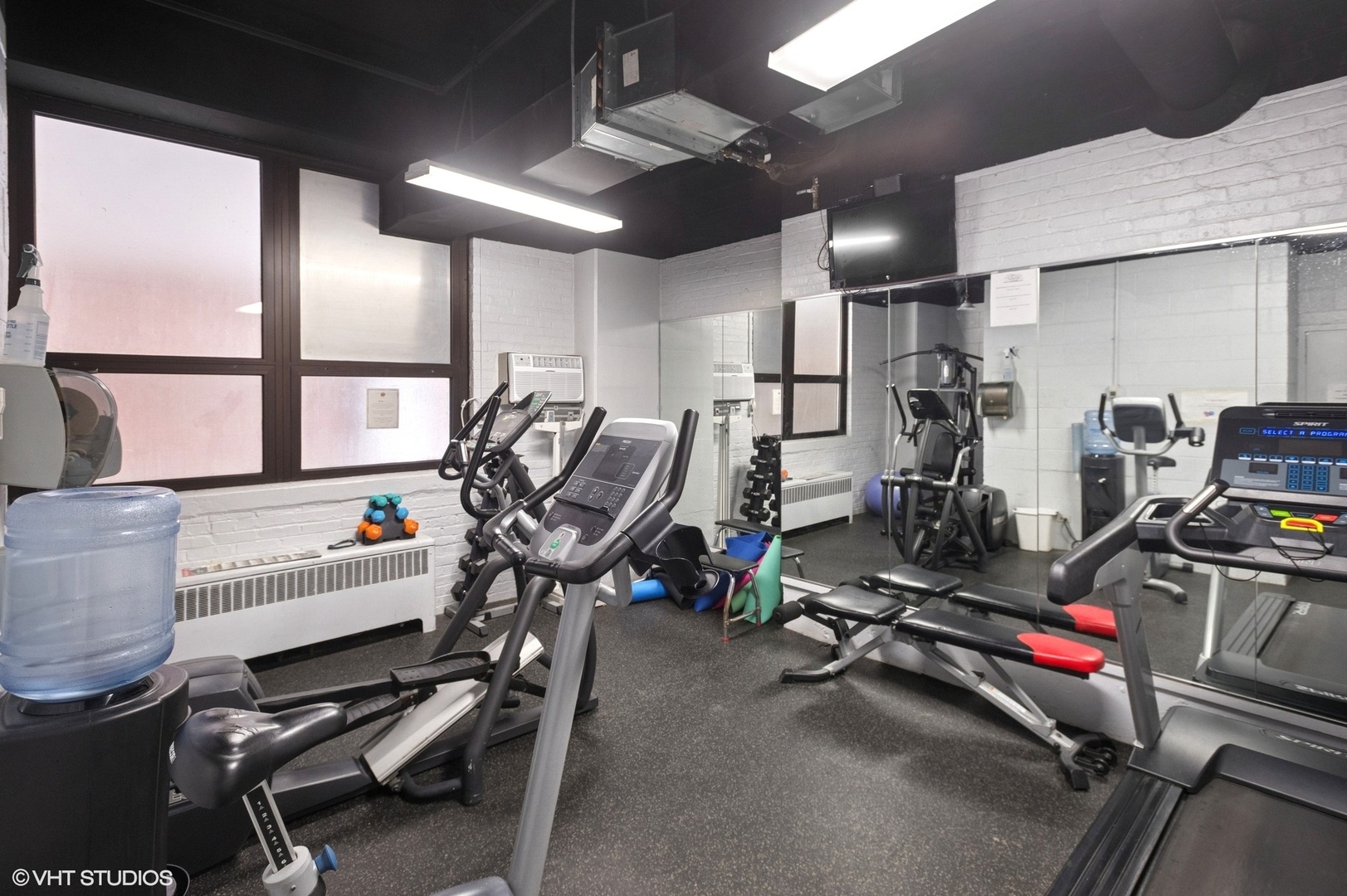 3100 N Lake Shore Drive Unit: 1810