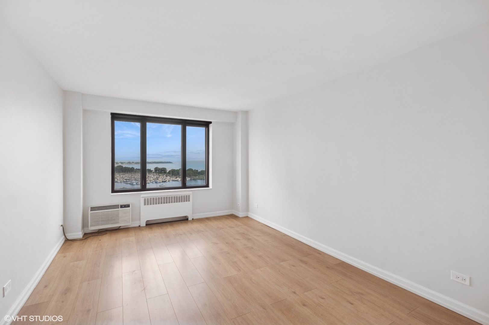 3100 N Lake Shore Drive Unit: 1810