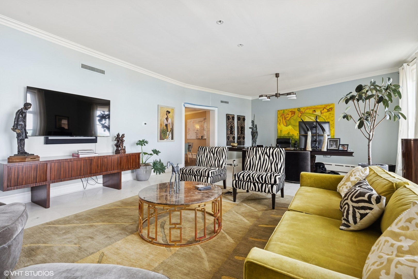 3400 N Lake Shore Drive Unit: 6A