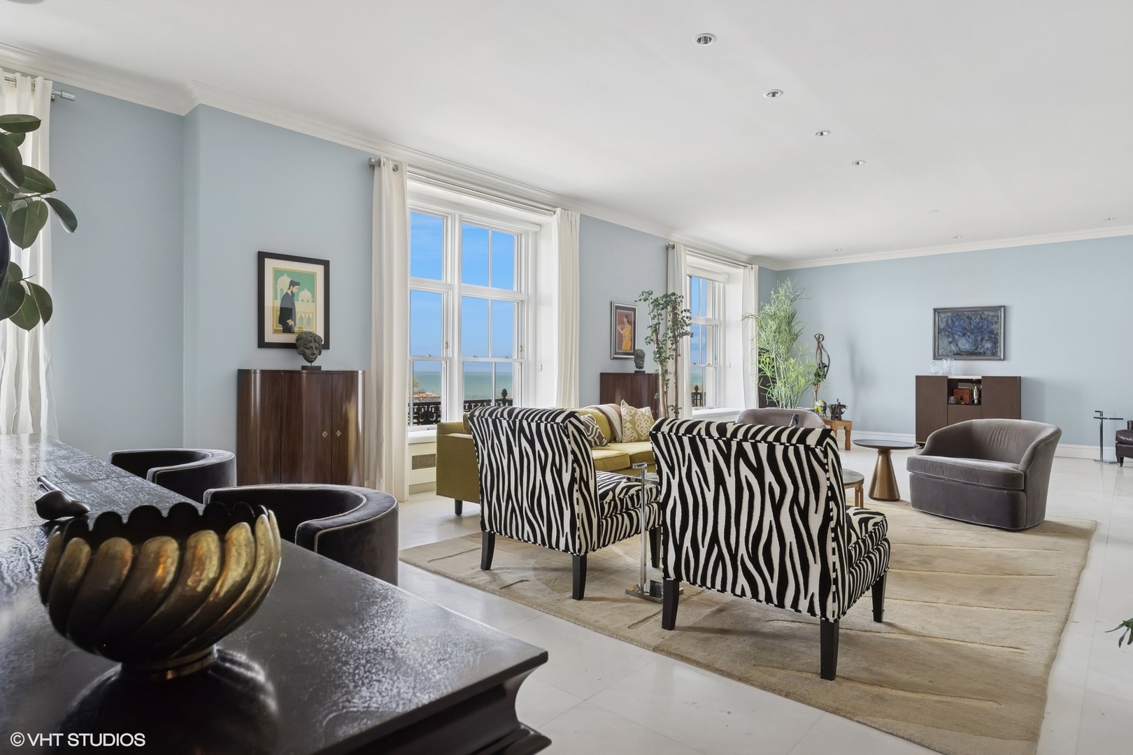 3400 N Lake Shore Drive Unit: 6A