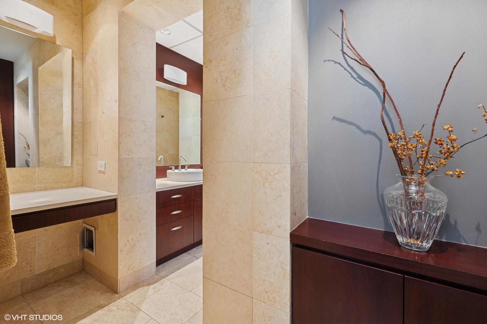 3400 N Lake Shore Drive Unit: 6A