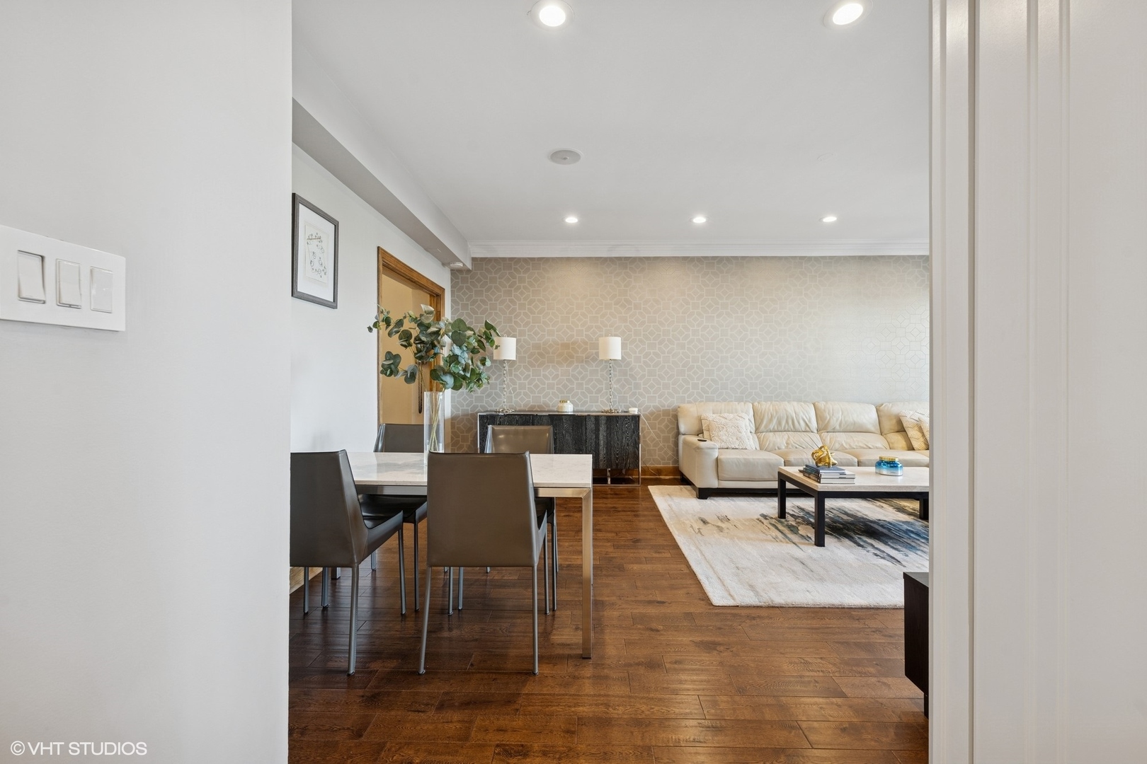 3750 N Lake Shore Drive Unit: 6A