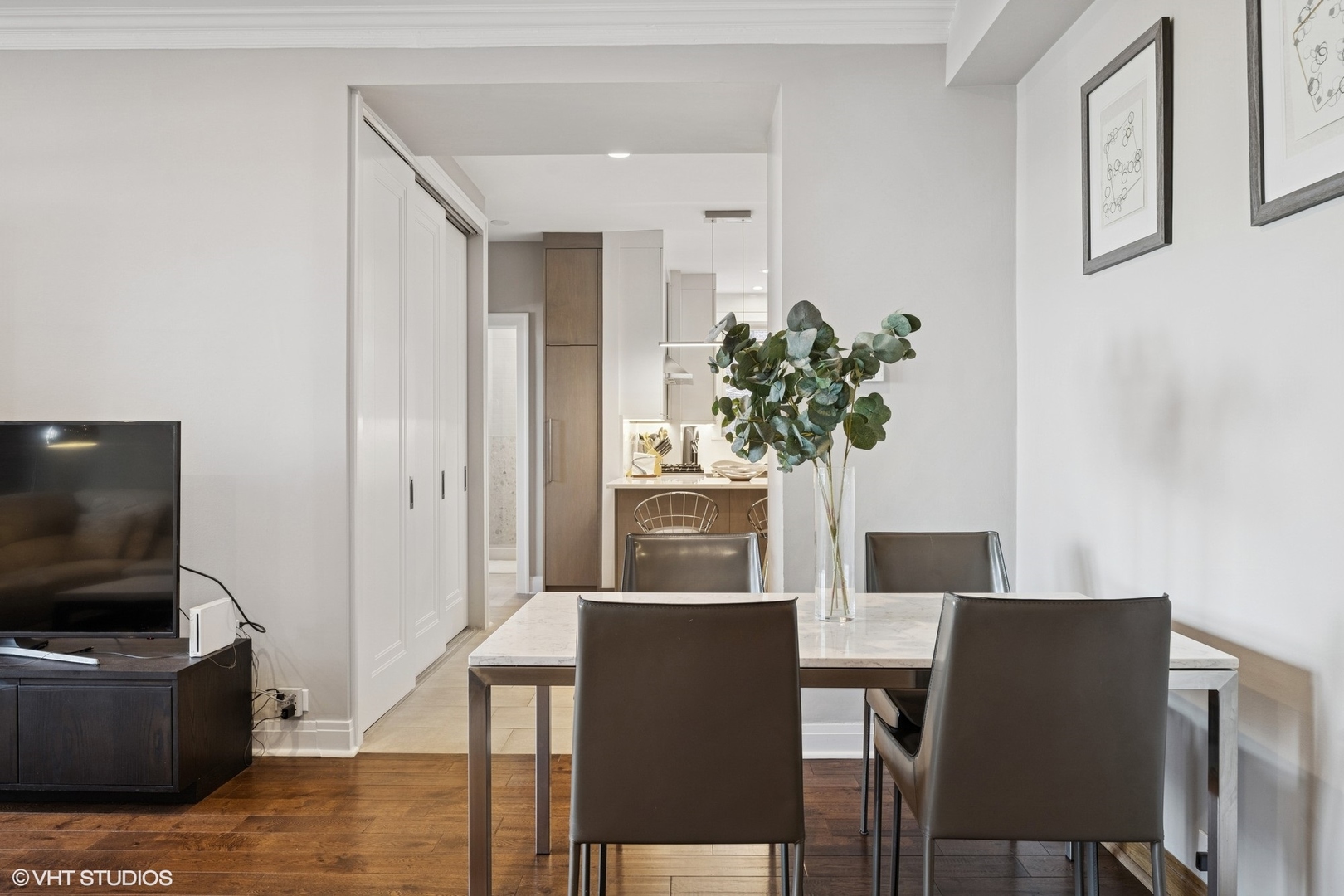 3750 N Lake Shore Drive Unit: 6A