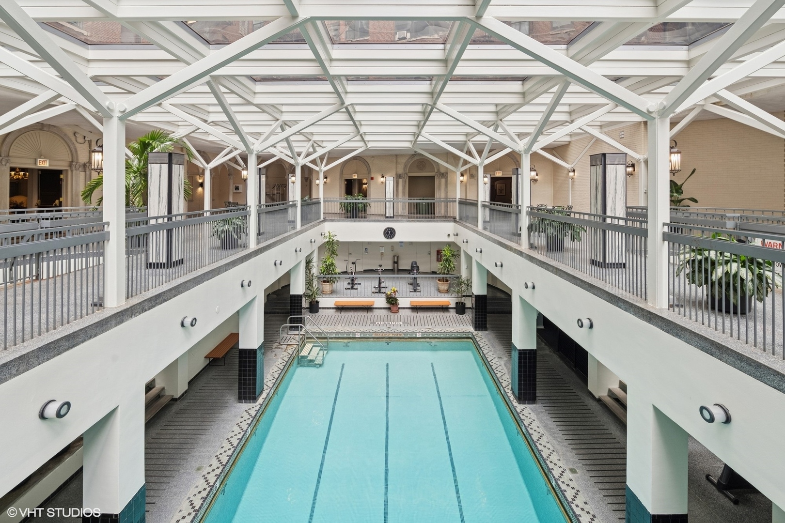 3750 N Lake Shore Drive Unit: 6A