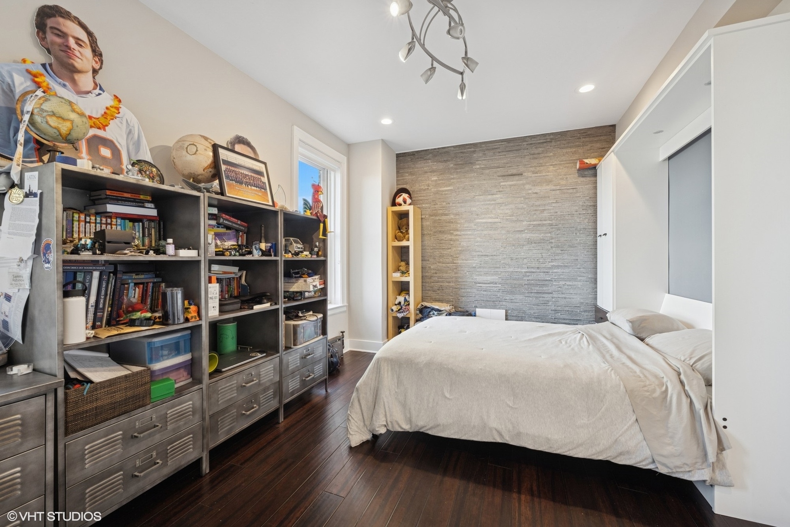 3750 N Lake Shore Drive Unit: 6A