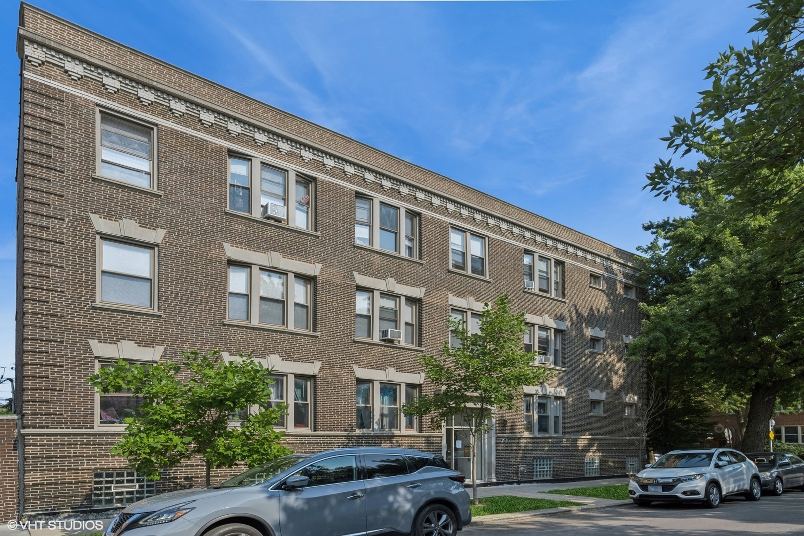 5135 N Glenwood Avenue