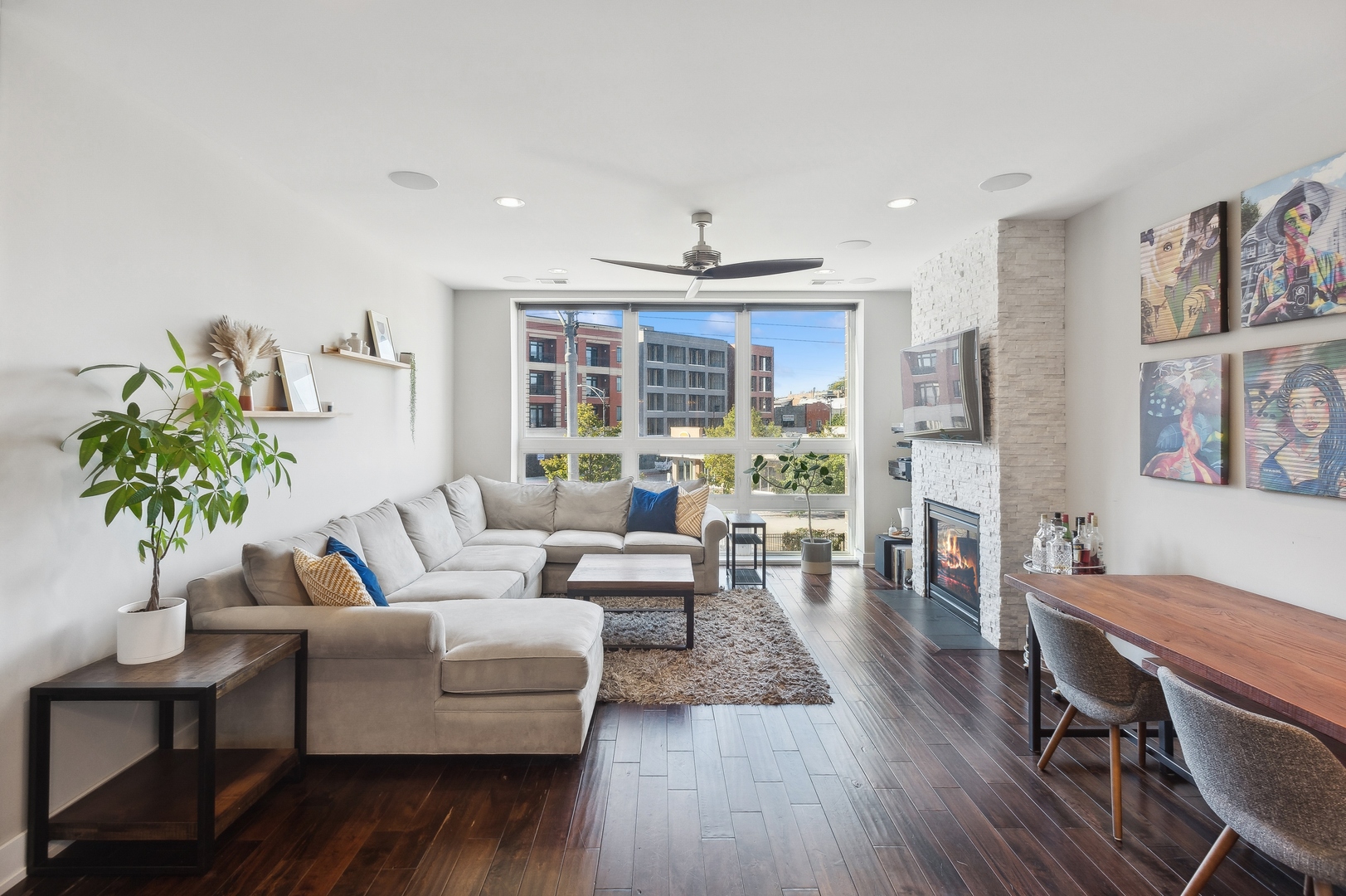 3215 N ELSTON Avenue Unit: 2N