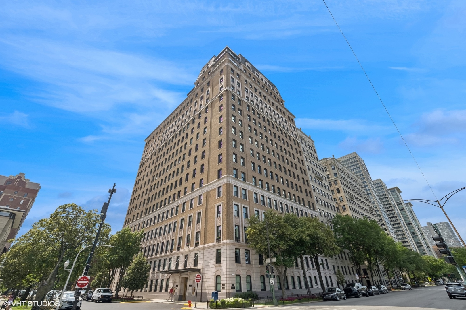 3500 N Lake Shore Drive Unit: 6C
