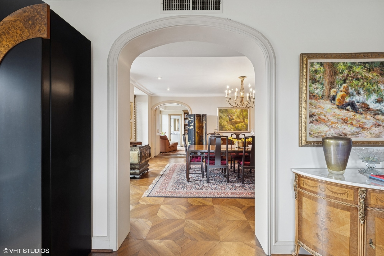 3500 N Lake Shore Drive Unit: 6C