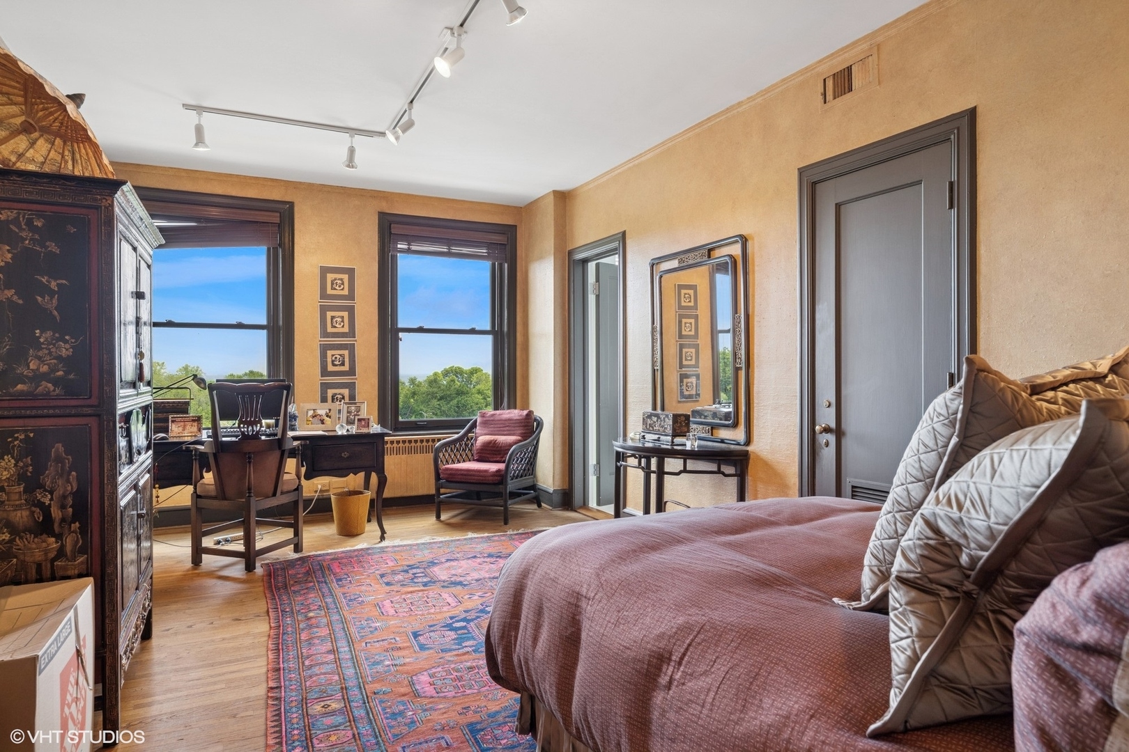 3500 N Lake Shore Drive Unit: 6C