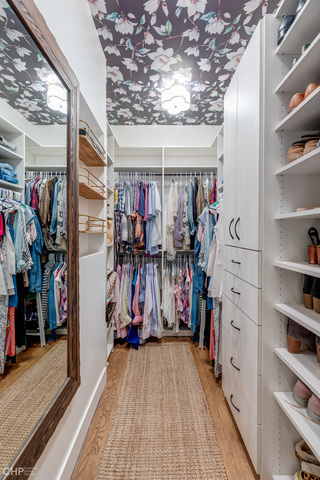 510 W Roscoe Street Unit: 1