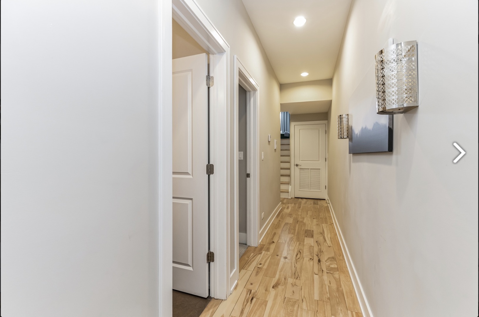 3215 N Elston Avenue Unit: 2S