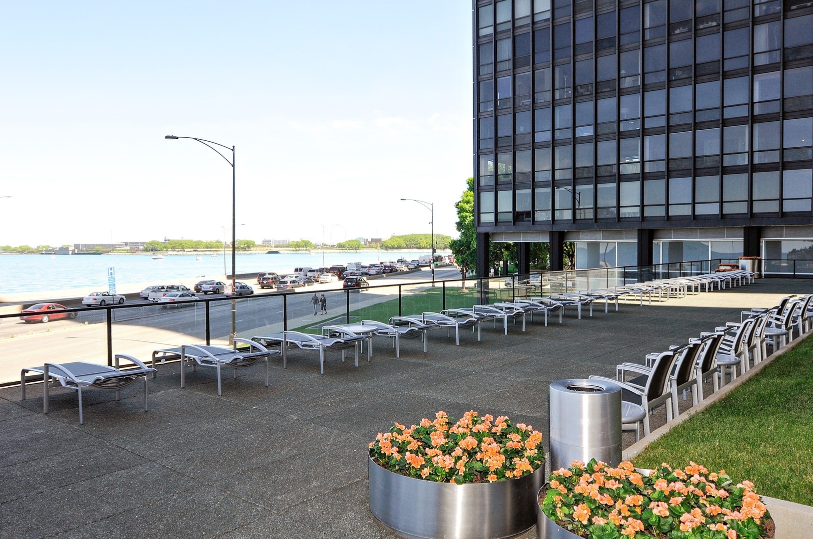 900 N Lake Shore Drive Unit: 1904