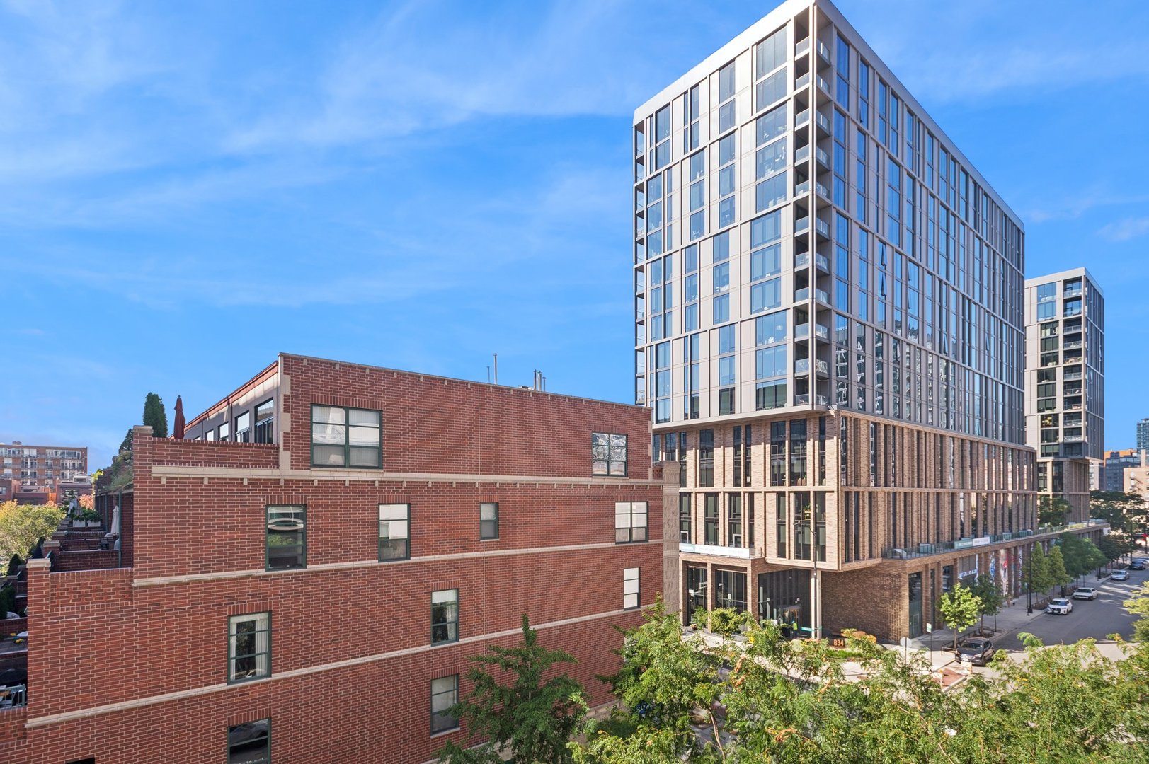 123 S Green Street Unit: 409B