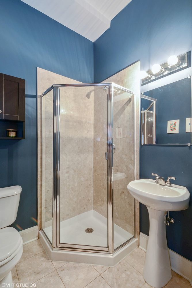 2608 N DAYTON Street Unit: 1S