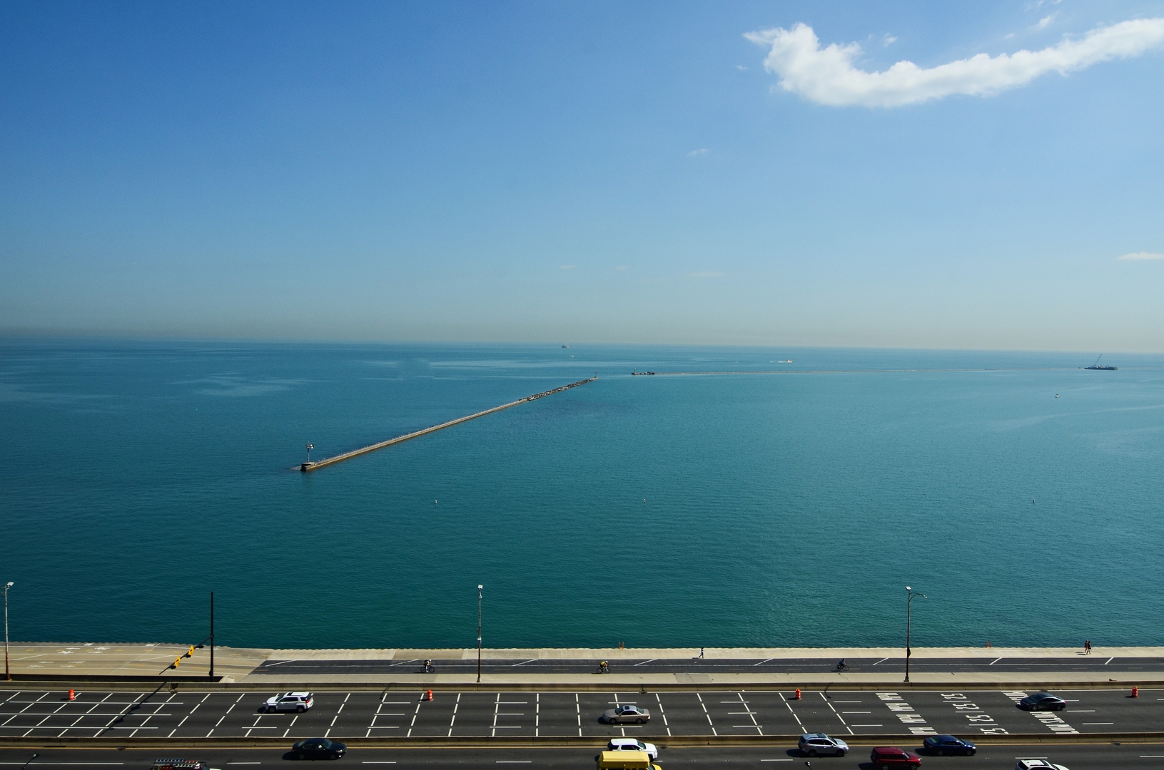 910 N LAKE SHORE Drive Unit: 1415