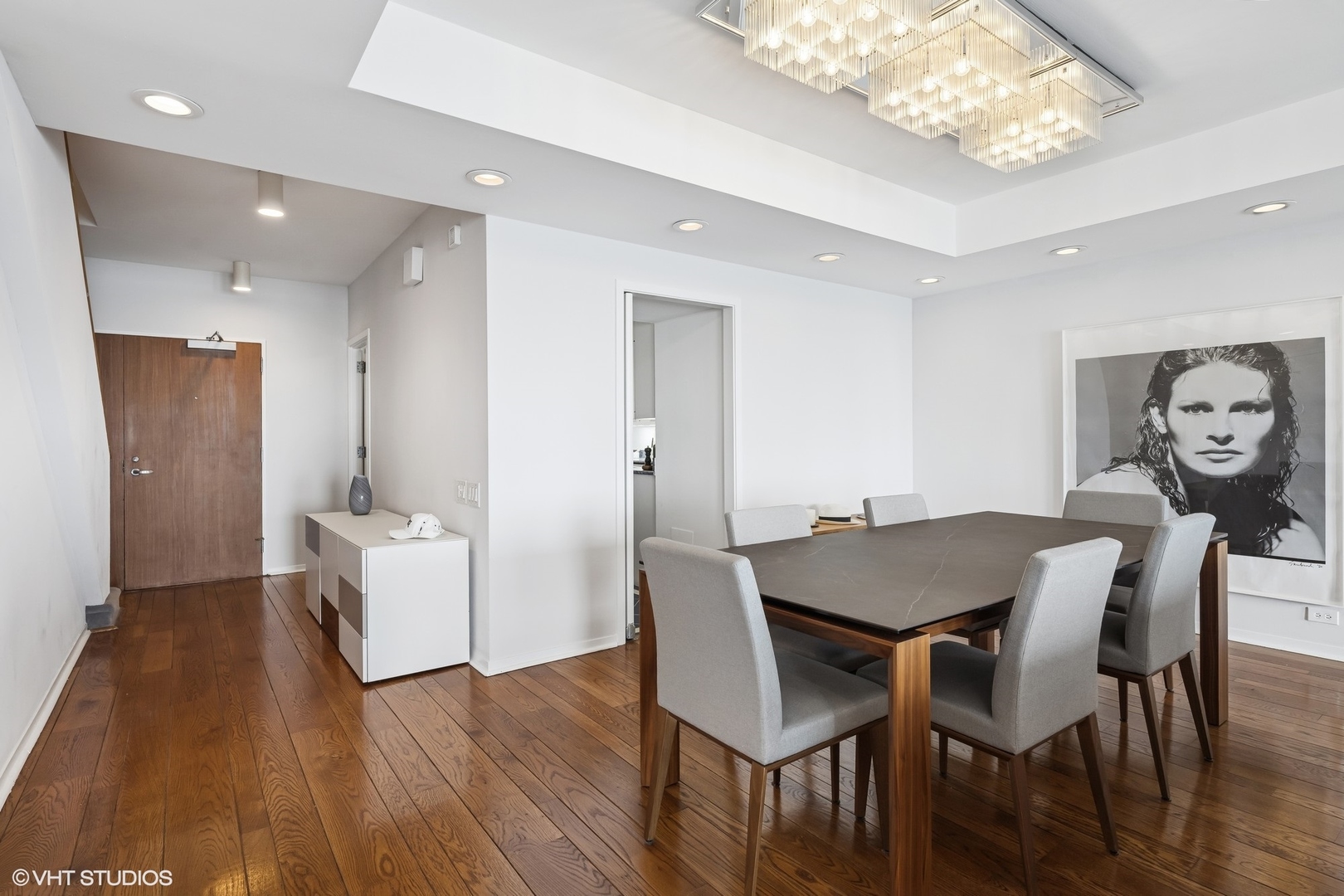 1100 N Lake Shore Drive Unit: 33A