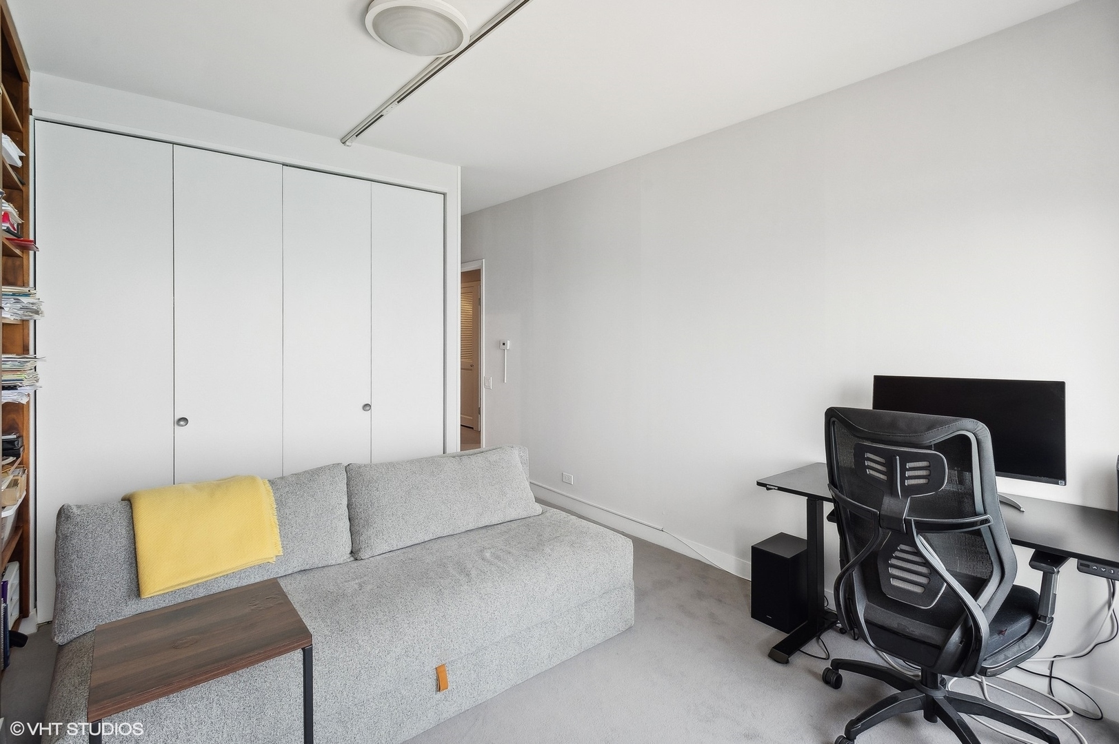 1100 N Lake Shore Drive Unit: 33A