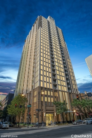 1250 S Michigan Avenue Unit: 1303