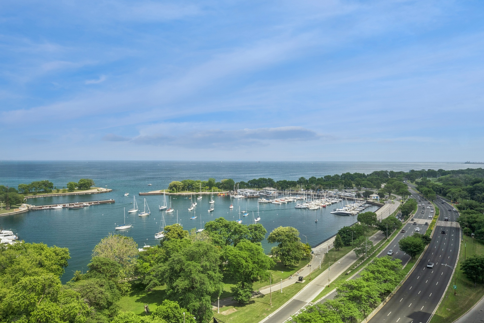 3300 N LAKE SHORE Drive Unit: 15A