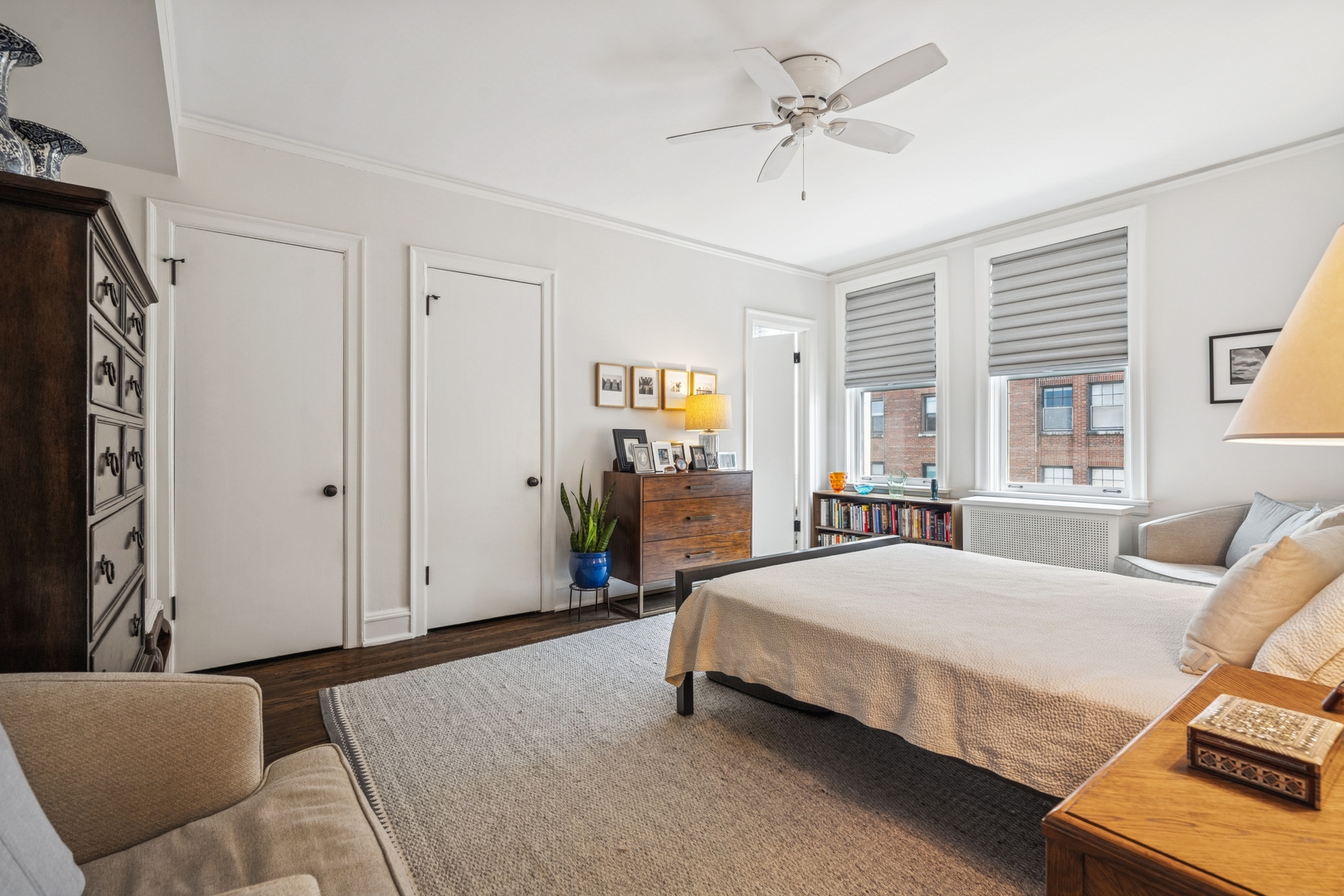 3300 N LAKE SHORE Drive Unit: 15A