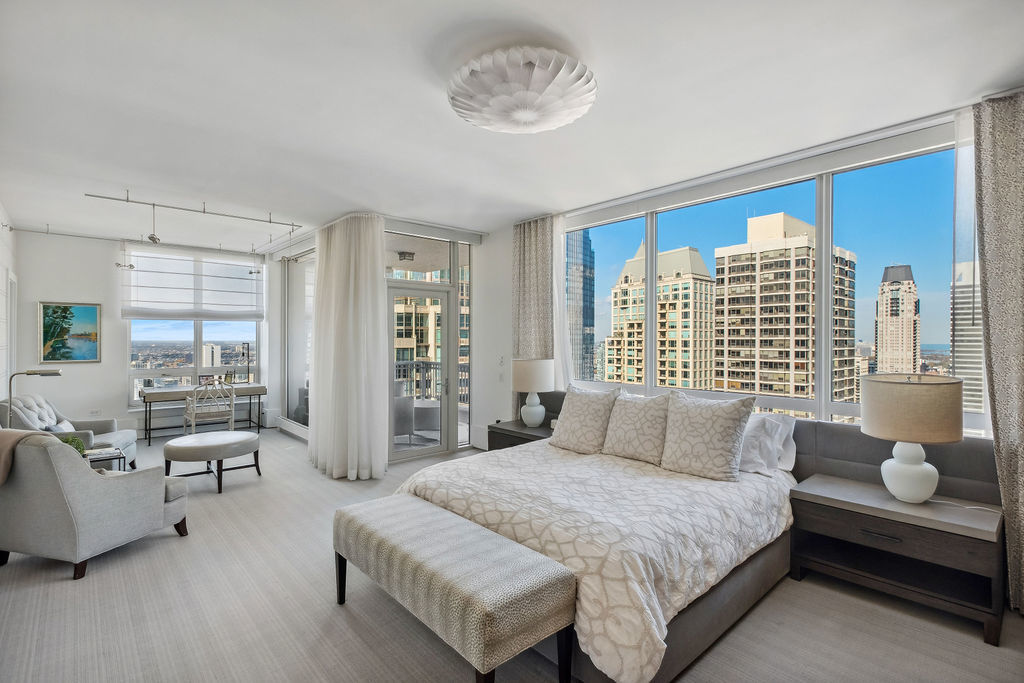 55 E Erie Street Unit: 4301