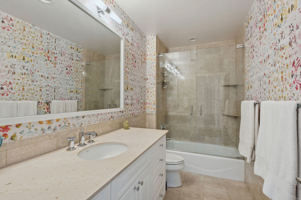 55 E Erie Street Unit: 4301