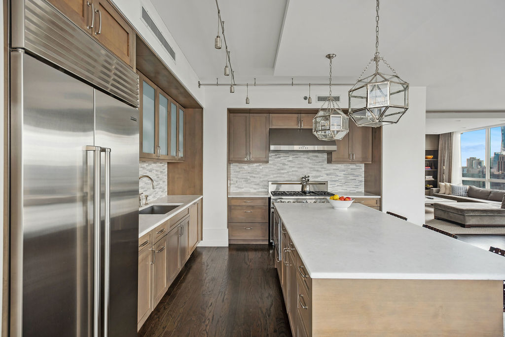 55 E Erie Street Unit: 4301