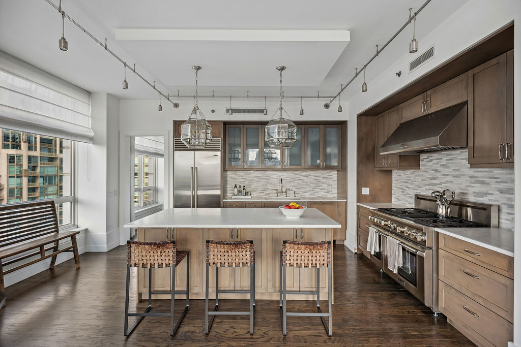 55 E Erie Street Unit: 4301