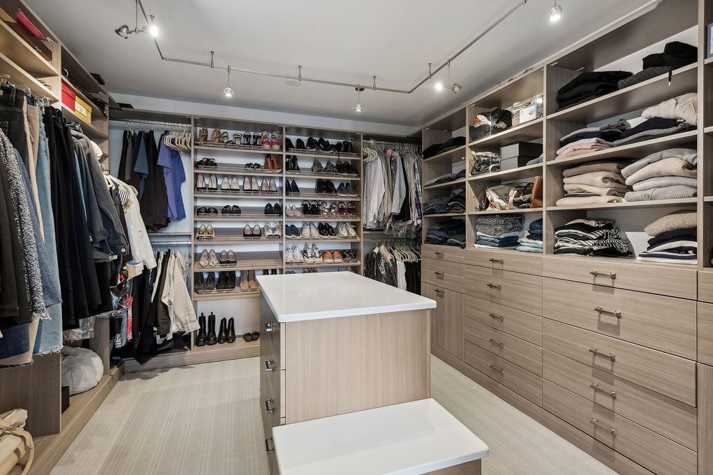 55 E Erie Street Unit: 4301