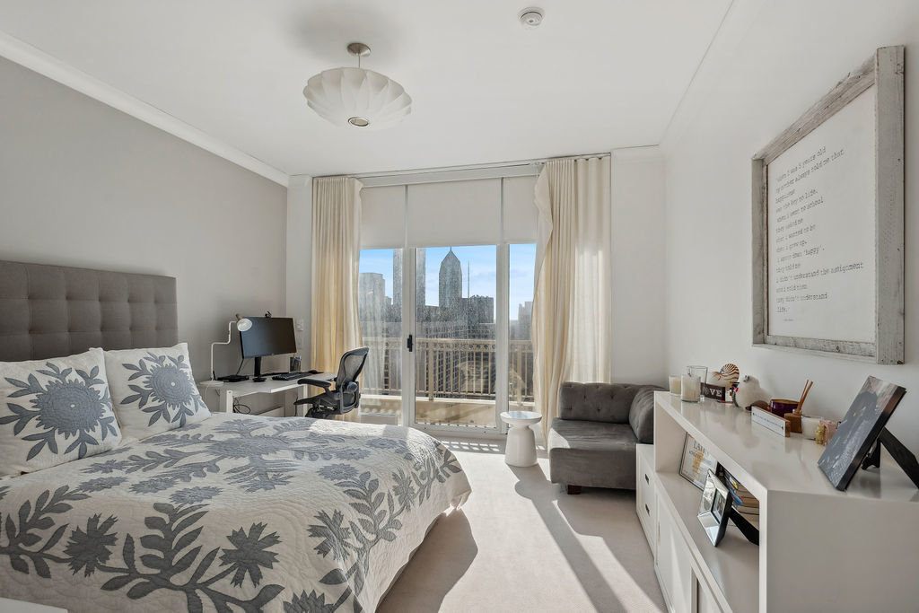 55 E Erie Street Unit: 4301