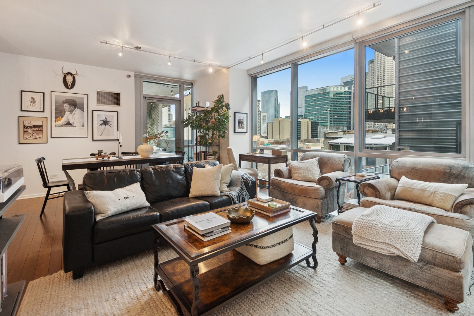 125 S Green Street Unit: 506A