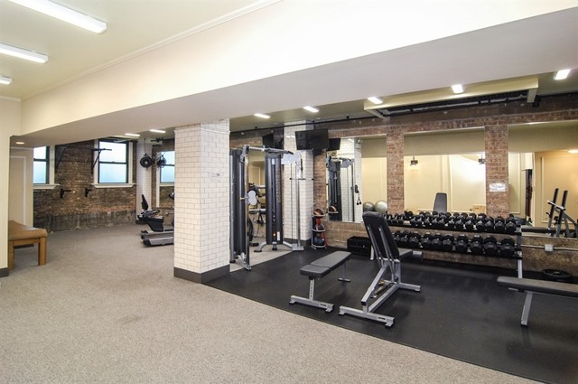 3530 N Lake Shore Drive Unit: 7A