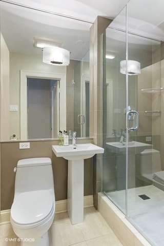 3530 N Lake Shore Drive Unit: 7A