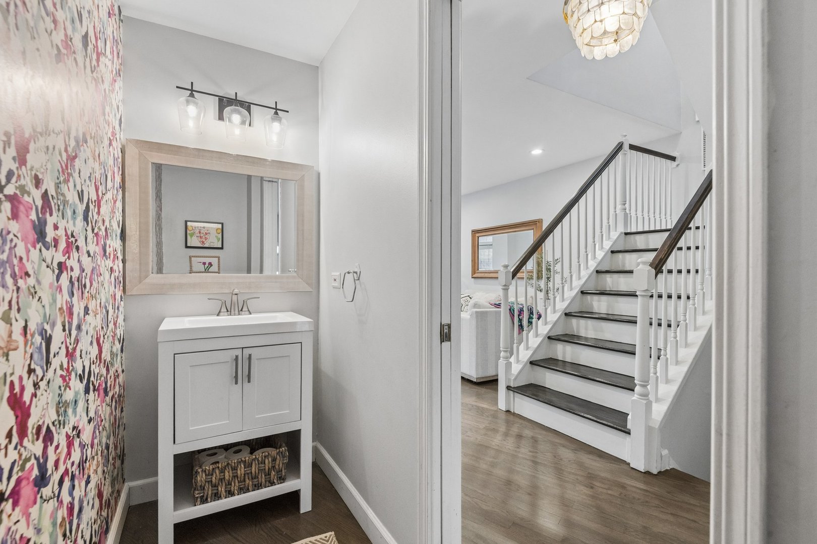 1803 N Fairfield Avenue