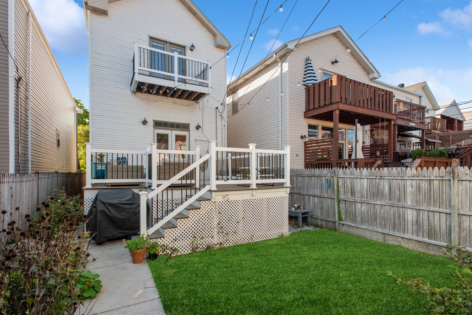 1803 N Fairfield Avenue