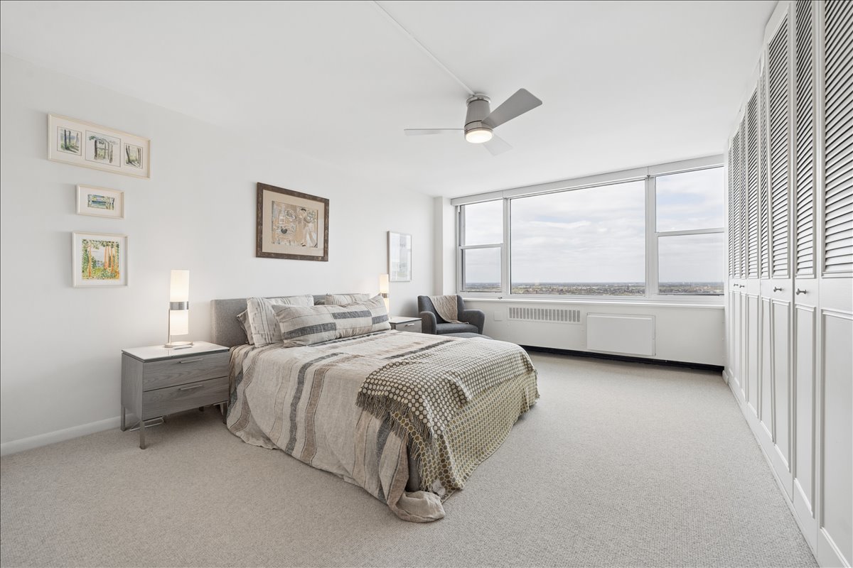 4250 N Marine Drive Unit: 2836