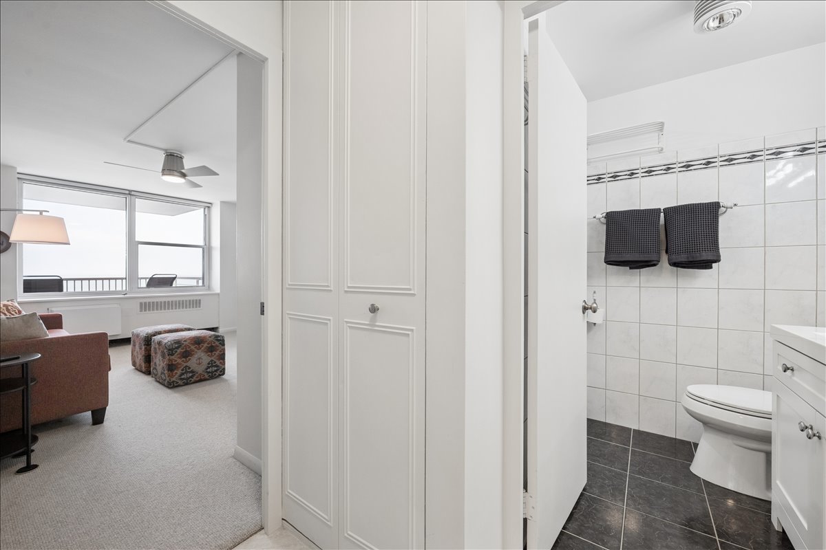 4250 N Marine Drive Unit: 2836