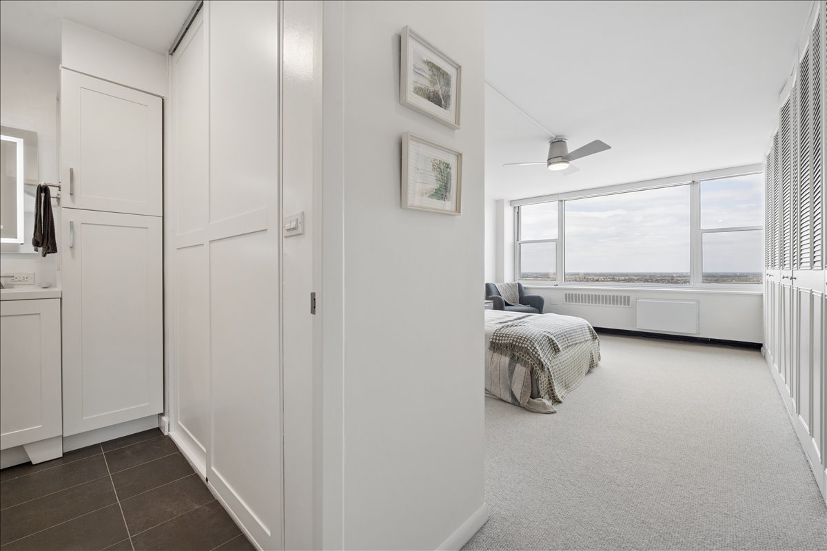 4250 N Marine Drive Unit: 2836