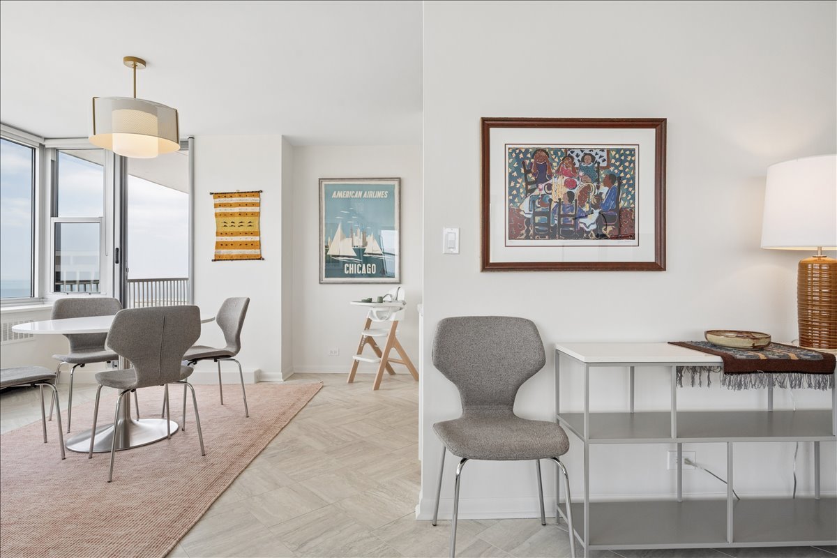 4250 N Marine Drive Unit: 2836