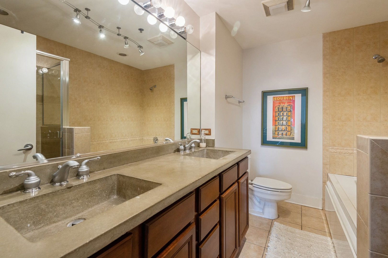 888 S Michigan Avenue Unit: 603