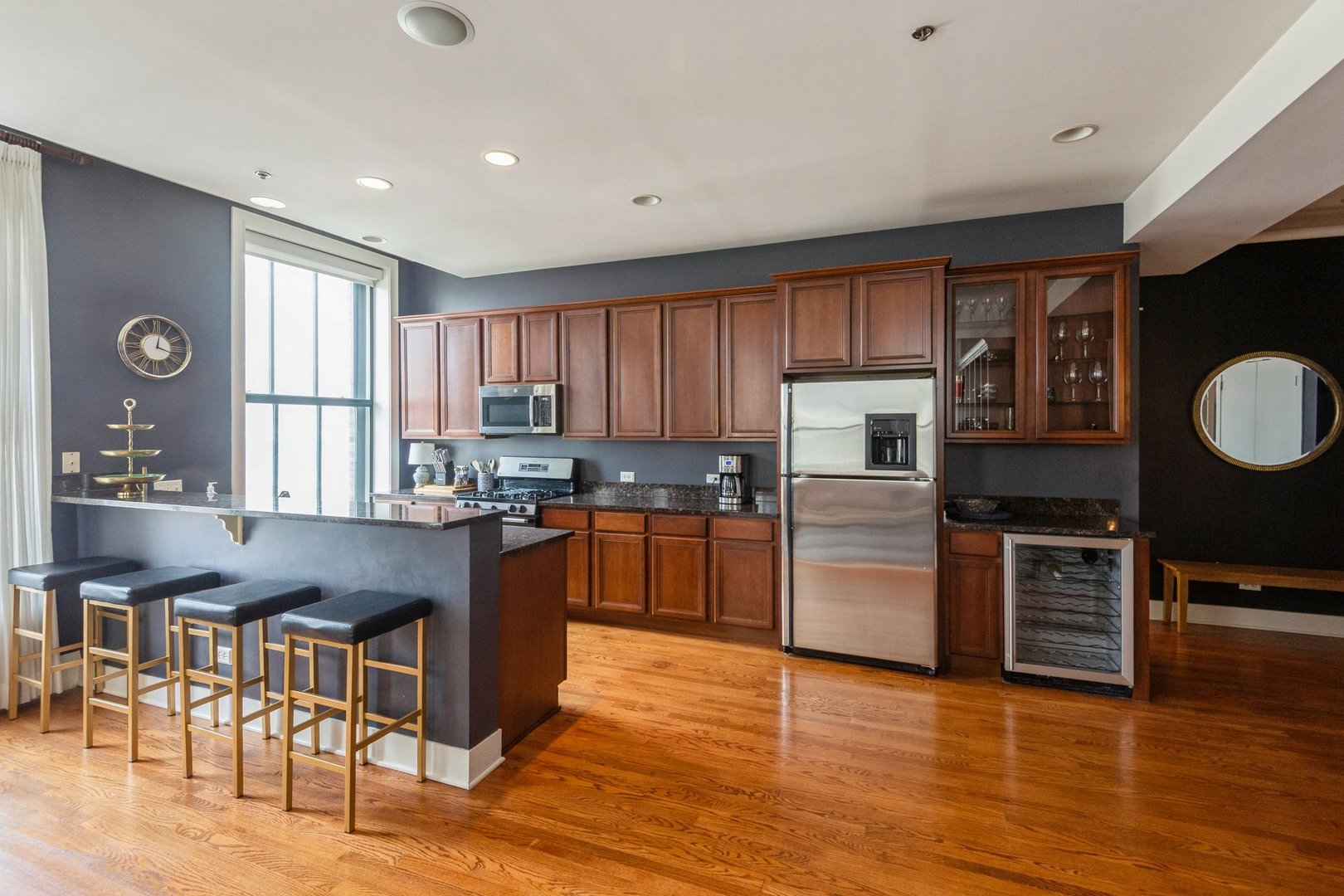 888 S Michigan Avenue Unit: 603