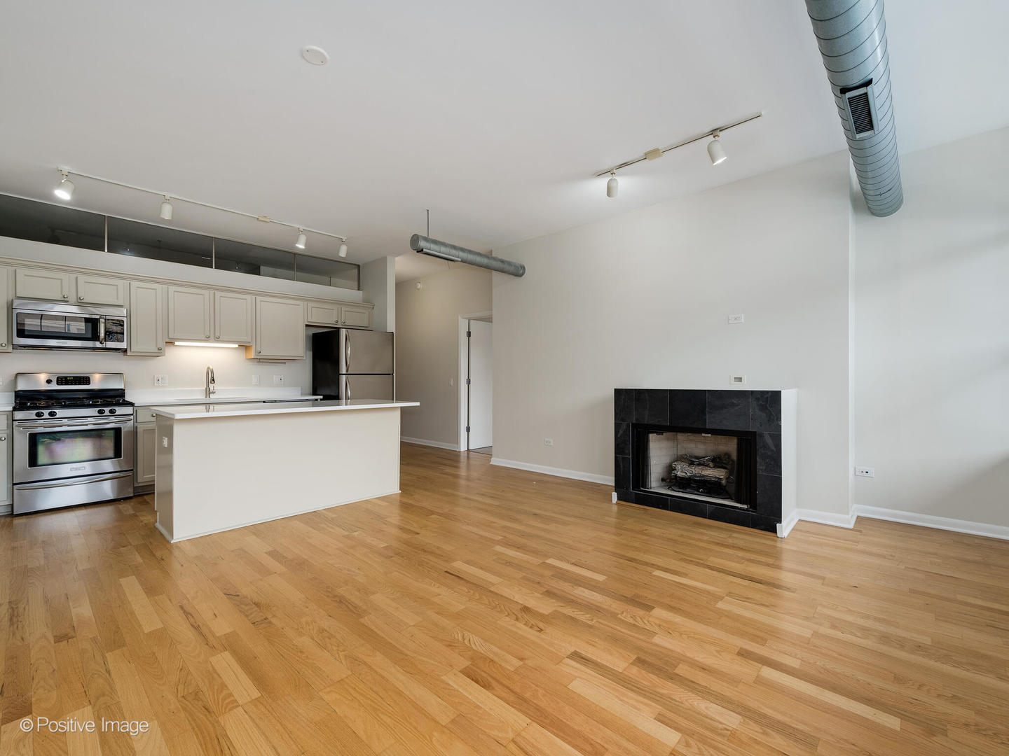 1200 W MONROE Street Unit: 413