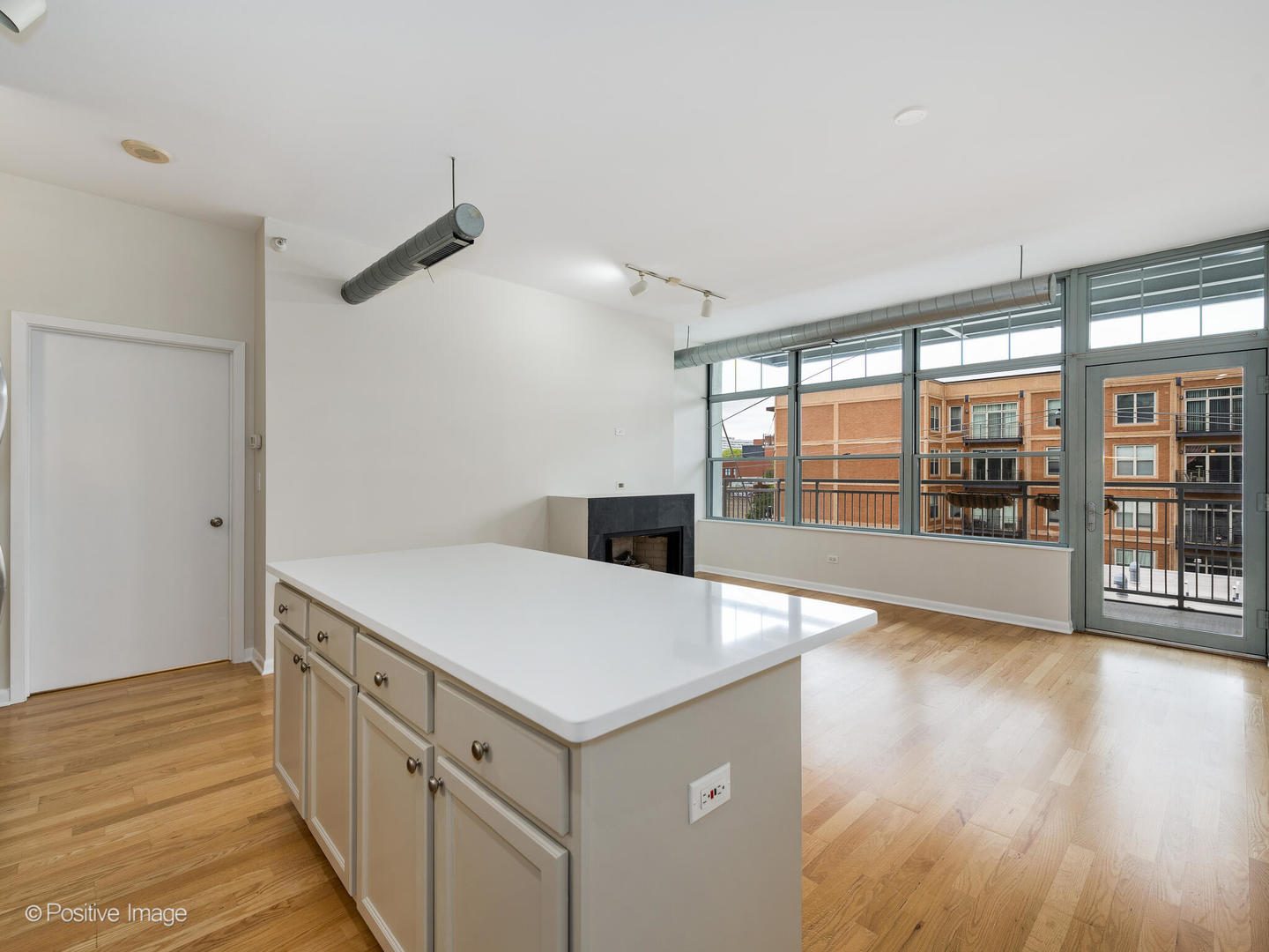 1200 W MONROE Street Unit: 413