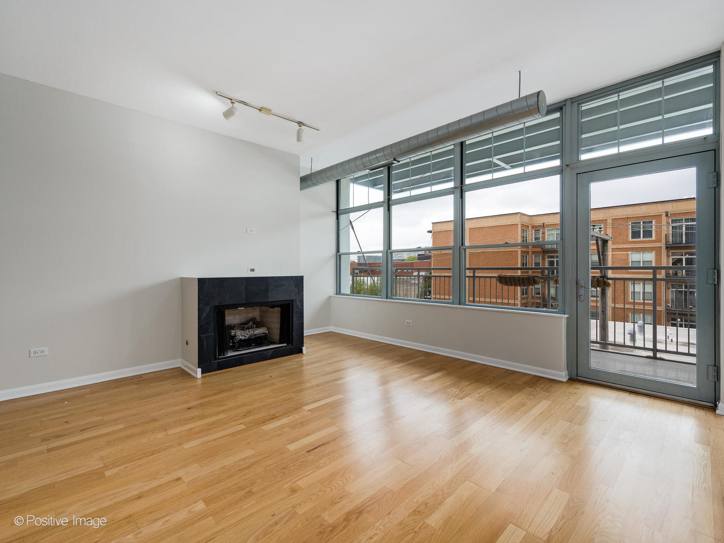 1200 W MONROE Street Unit: 413