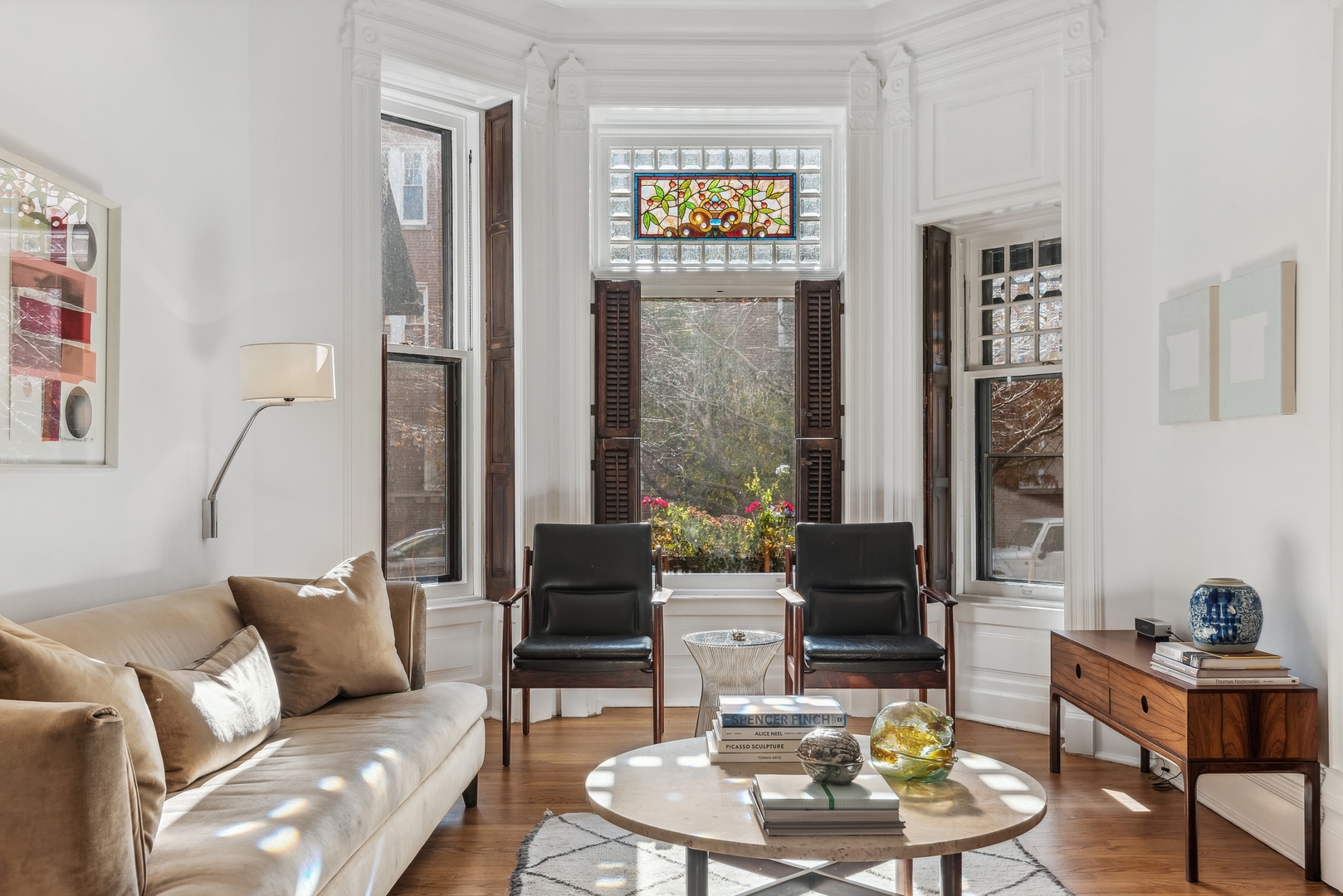 168 W Eugenie Street