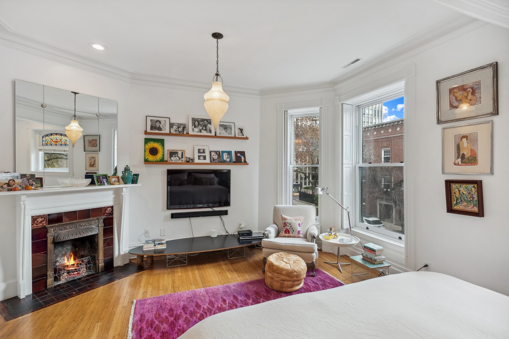 168 W Eugenie Street