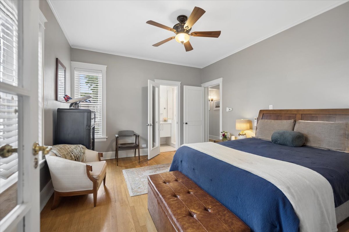 445 W Fullerton Parkway Unit: 2E